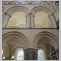 Cathédrale Notre-Dame de Tournai, photo PMRMaeyaert, Wikipedia.jpg